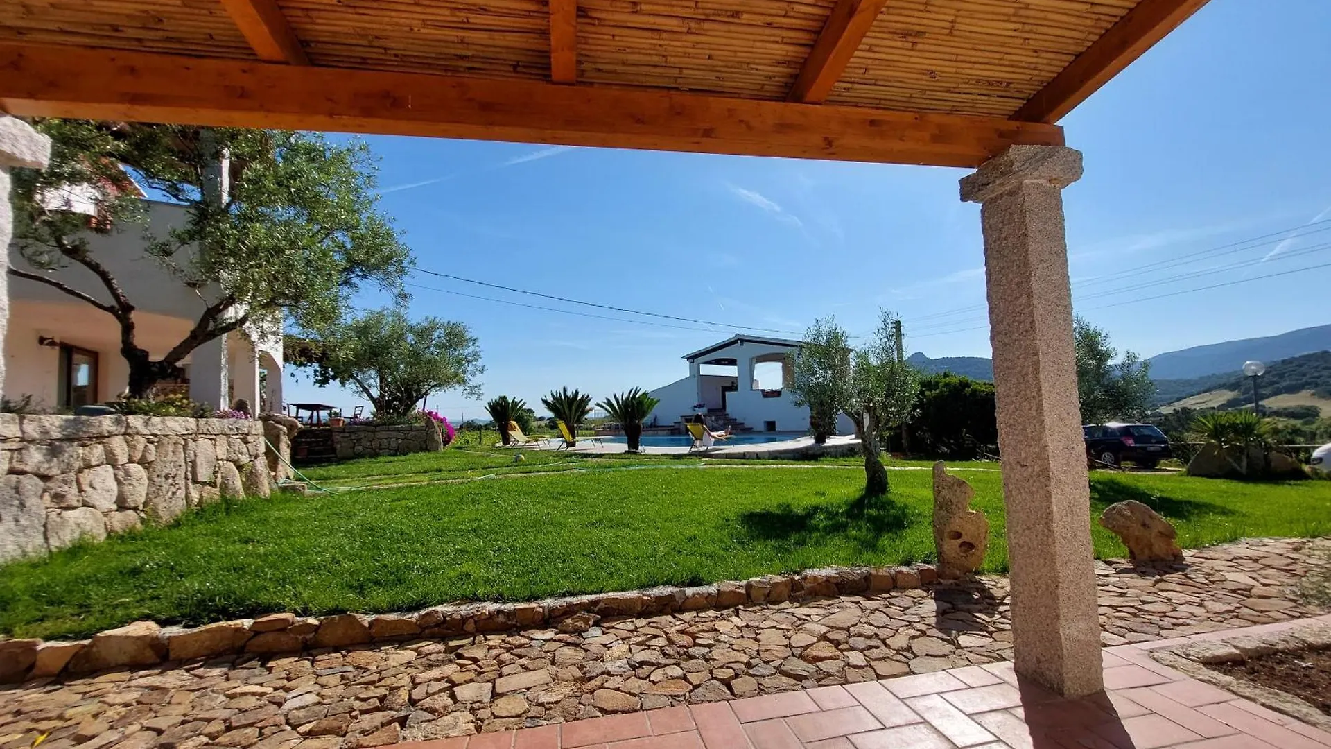 Agriturismo B&B Domo De Resteblas Berchidda 0*,  Italia