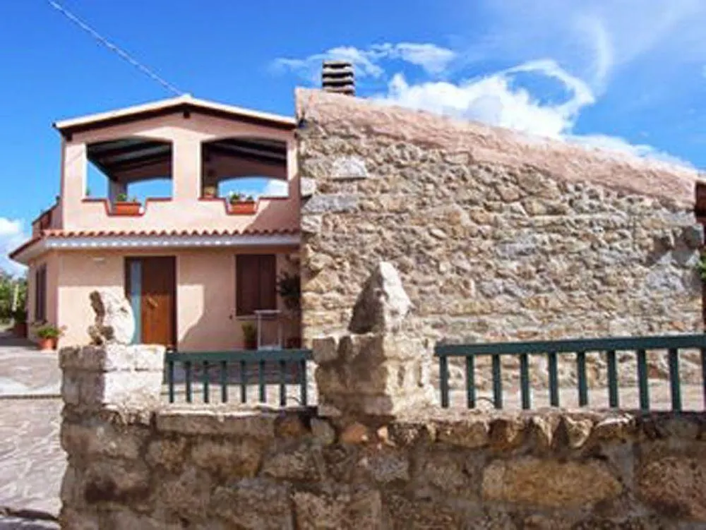 Agriturismo B&B Domo De Resteblas Berchidda Bed and breakfast
